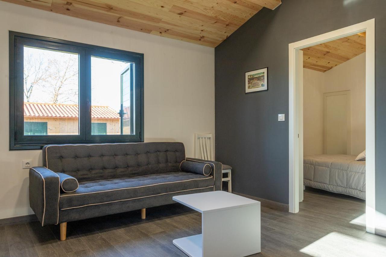Teiraboa Base Camp Otel Arzúa Dış mekan fotoğraf
