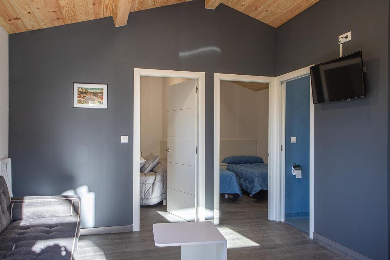 Teiraboa Base Camp Otel Arzúa Dış mekan fotoğraf